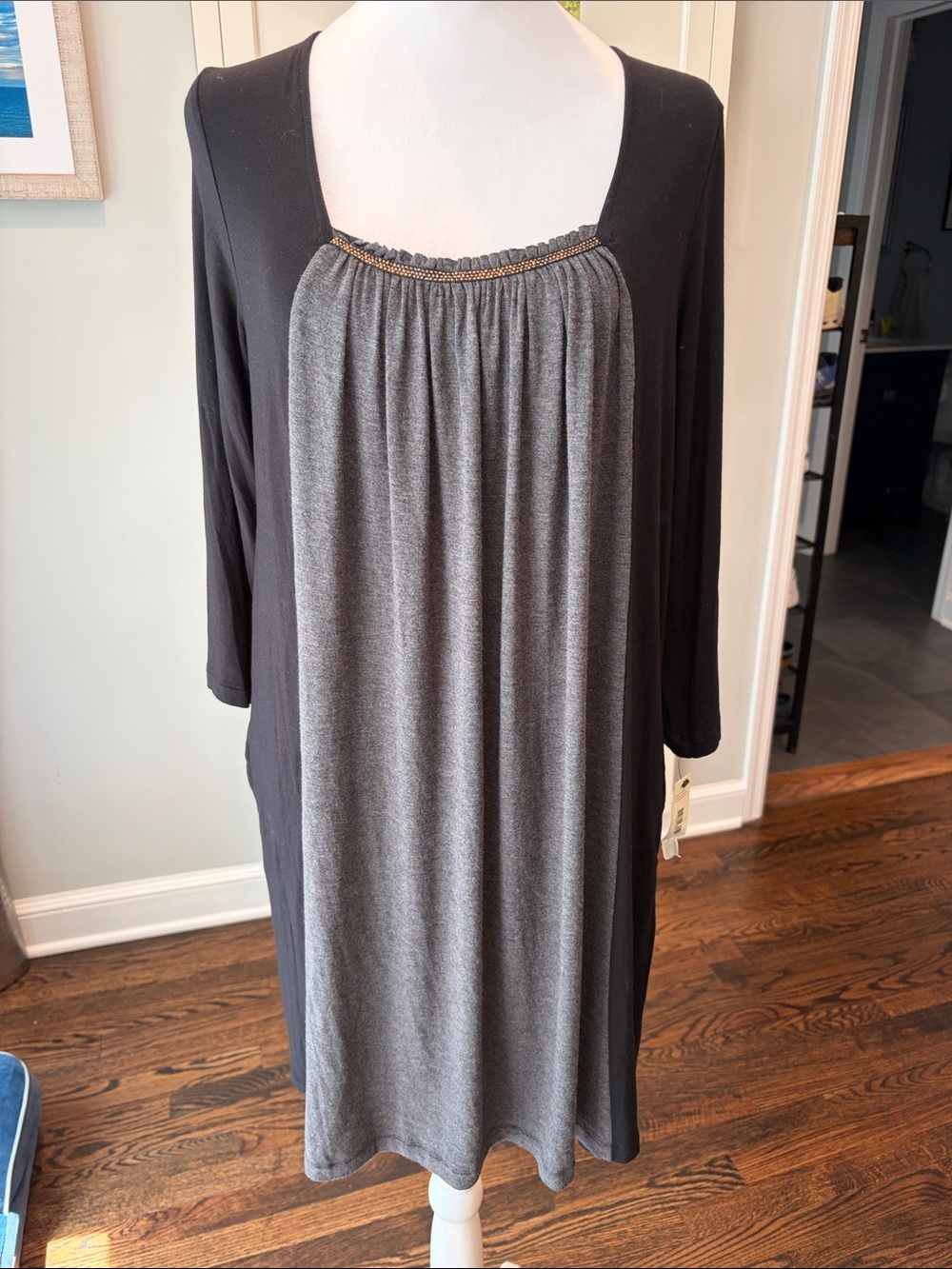DKNY Black Gray Jersey Dress, NWT, Beaded Neck, Pockets, 3/4 Sleeve, M